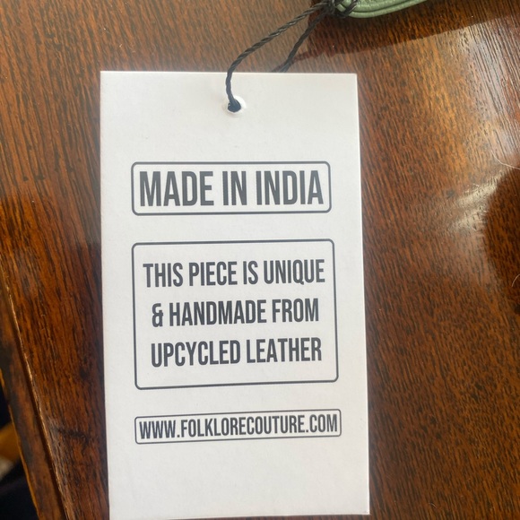 Leather Travel Makeup Clutch or Wristlet - Picture 4 of 4